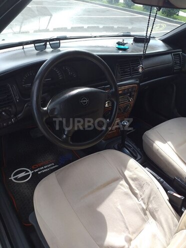 Opel Vectra 1996, 250,000 km - 2.0 l - Sumqayıt