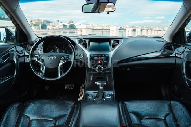 Hyundai Grandeur 2016, 219,477 km - 2.2 l - Bakı