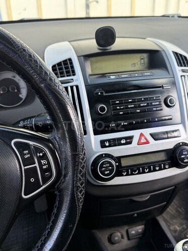 Kia  2008, 376,384 km - 1.6 l - Bakı