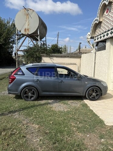 Kia  2008, 376,384 km - 1.6 l - Bakı