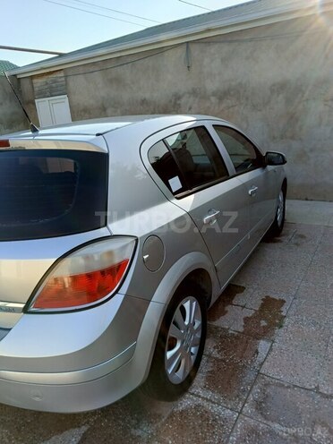 Opel Astra 2006, 300,000 km - 1.4 l - Bakı
