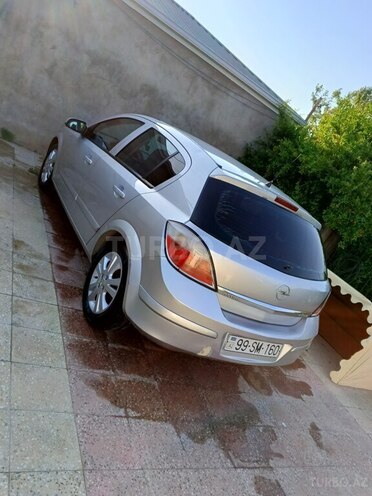 Opel Astra 2006, 300,000 km - 1.4 l - Bakı