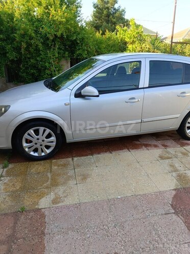 Opel Astra 2006, 300,000 km - 1.4 l - Bakı