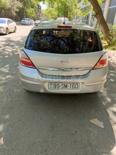Opel Astra 2006, 300,000 km - 1.4 l - Bakı