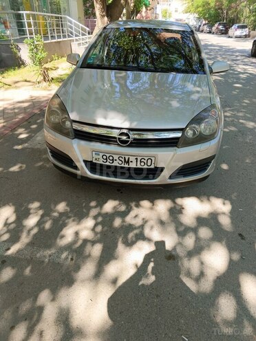 Opel Astra 2006, 300,000 km - 1.4 l - Bakı