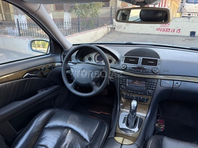 Mercedes E 270 2002, 375,500 km - 2.7 л - Bakı