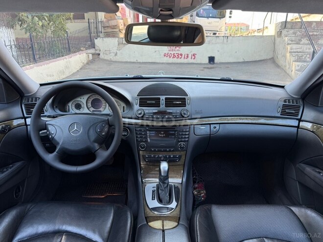 Mercedes E 270 2002, 375,500 km - 2.7 л - Bakı