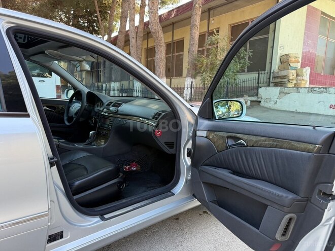 Mercedes E 270 2002, 375,500 km - 2.7 л - Bakı