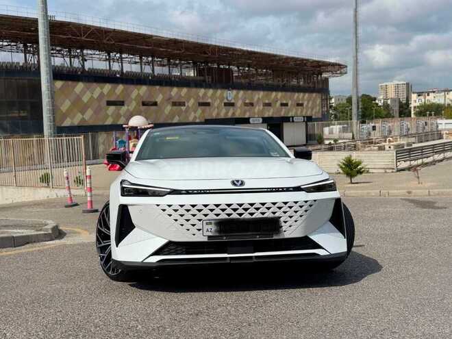 Changan Uni-V 2025, 36,000 km - 2.0 л - Bakı