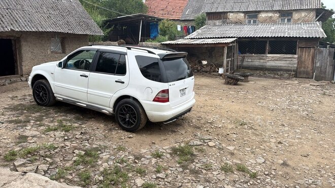 Mercedes ML 320 1999, 360,000 km - 3.2 l - Bakı