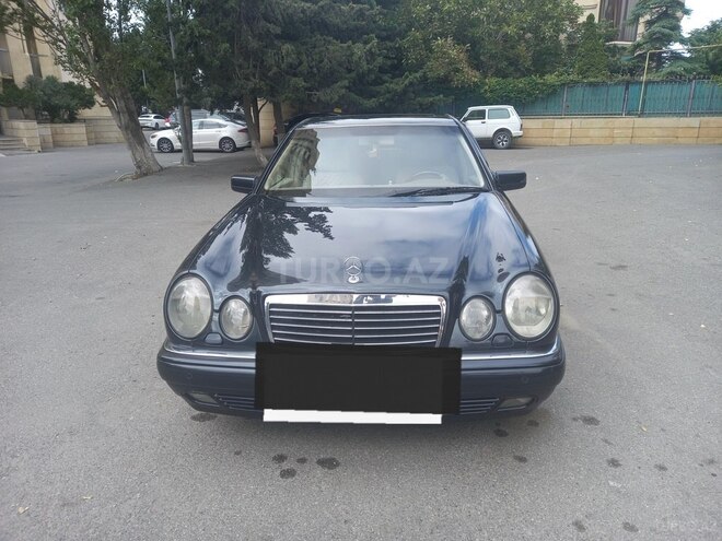 Mercedes E 240 1999, 416,122 km - 2.4 l - Bakı