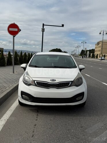 Kia Rio 2013, 408,000 km - 1.4 л - Bakı