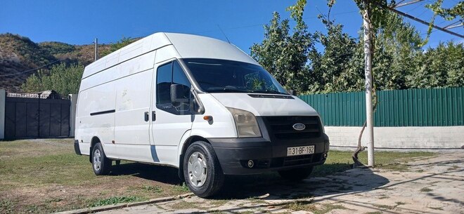 Ford Transit 2008, 400,000 km - 2.4 l - İsmayıllı