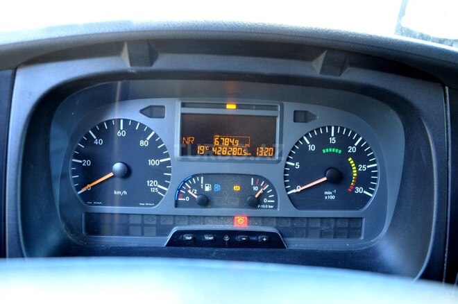 Mercedes Atego 818 2008, 428,280 km - 4.3 l - Bakı