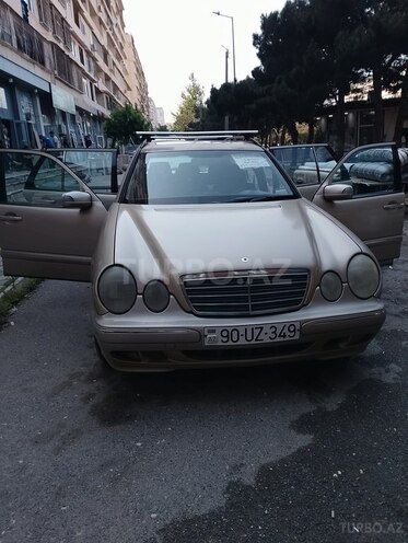 Mercedes E 240 2000, 383,000 km - 2.4 л - Bakı