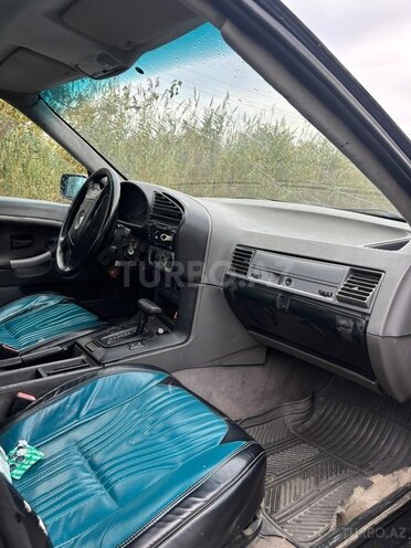 BMW 320 1993, 550,000 km - 2.0 л - Salyan
