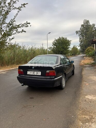 BMW 320 1993, 550,000 km - 2.0 л - Salyan