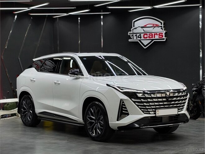 Changan  2025, 30,000 km - 1.5 л - Bakı