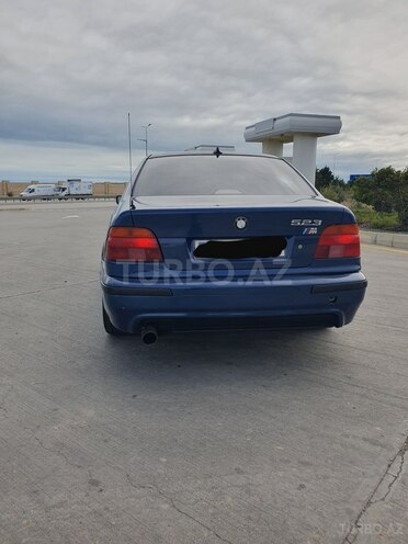 BMW 523 1998, 228,500 km - 2.5 l - Bakı