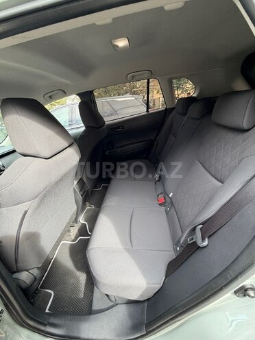 Toyota Corolla Cross 2024, 29,000 km - 2.0 л - Bakı