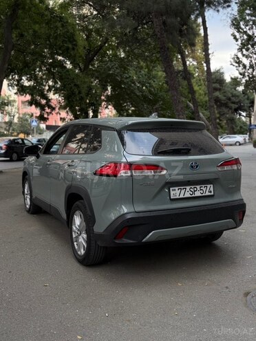 Toyota Corolla Cross 2024, 29,000 km - 2.0 л - Bakı