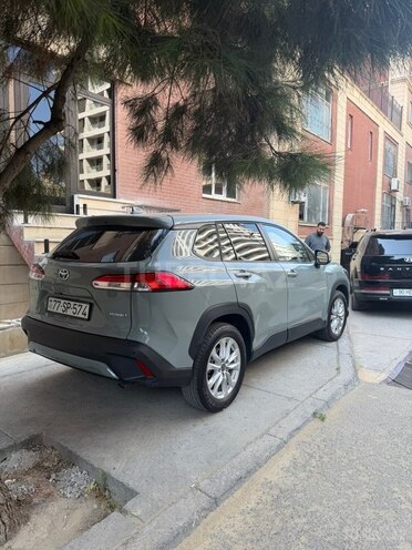 Toyota Corolla Cross 2024, 29,000 km - 2.0 л - Bakı