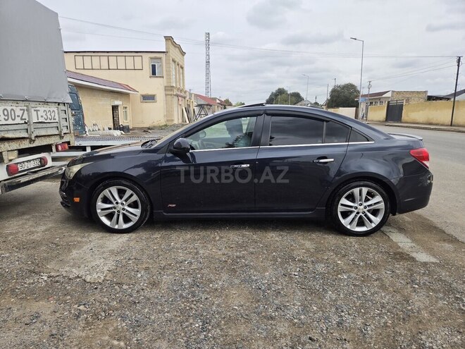 Chevrolet Cruze 2015, 301,568 km - 1.4 l - Şirvan
