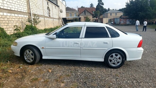 Opel Vectra 1999, 498,899 km - 1.8 l - Qazax