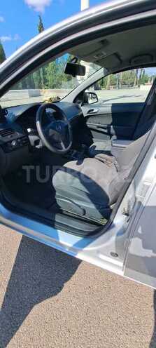 Opel Astra 2010, 251,000 km - 1.8 л - Gəncə