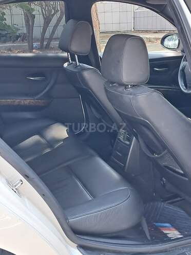 BMW 325 2006, 236,000 km - 2.5 l - Bakı