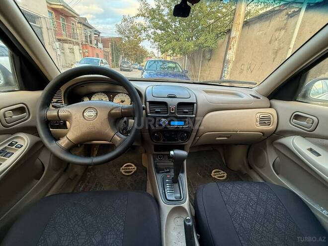 Nissan Sunny 2006, 245,000 km - 1.6 л - Bakı