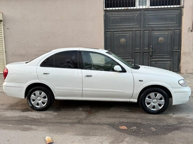 Nissan Sunny 2006, 245,000 km - 1.6 л - Bakı