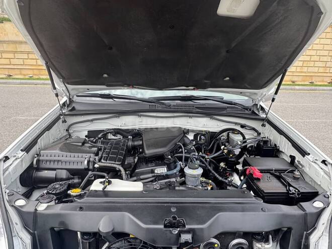 Toyota Land Cruiser Prado 2008, 190,000 km - 2.7 л - Bakı
