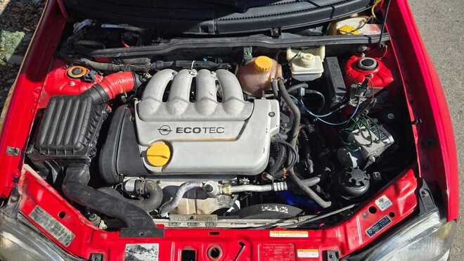 Opel Vita 1999, 290,000 km - 1.4 л - Xudat