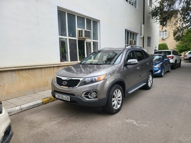 Kia Sorento 2010, 318,000 km - 2.0 l - Bakı
