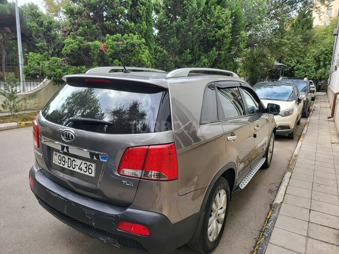 Kia Sorento 2010, 318,000 km - 2.0 l - Bakı