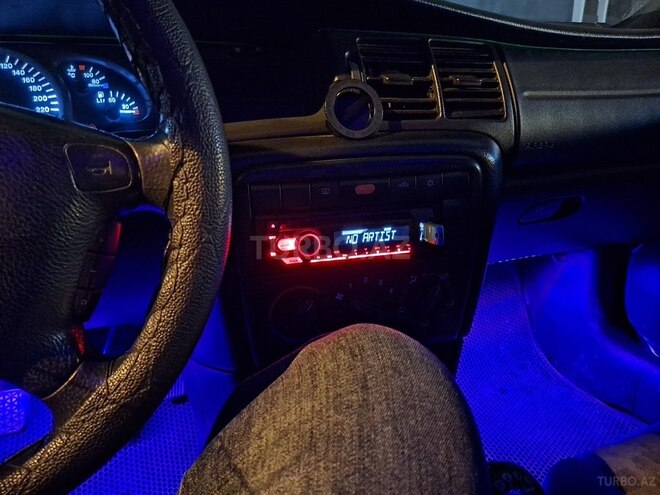 Opel Vectra 1999, 208,000 km - 1.6 l - Sumqayıt