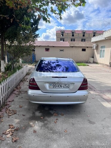 Mercedes E 270 2002, 356,695 km - 2.7 l - İmişli