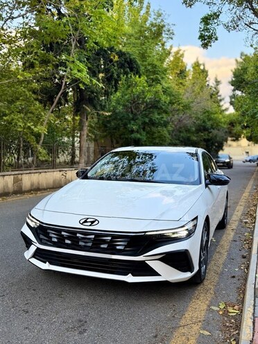 Hyundai Elantra 2026, 13,000 km - 1.5 l - Bakı