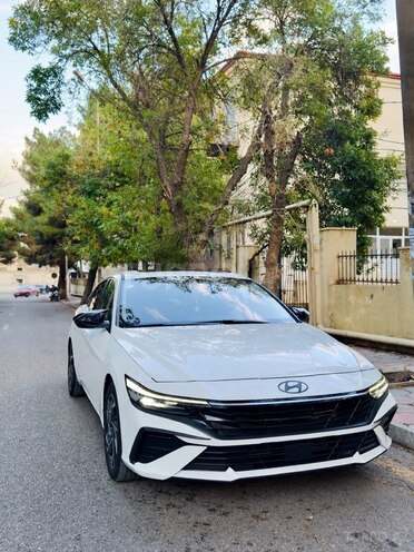 Hyundai Elantra 2026, 13,000 km - 1.5 l - Bakı