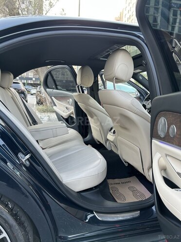 Mercedes E 300 2016, 255,000 km - 2.0 l - Bakı