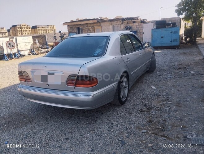 Mercedes E 320 1999, 414,475 km - 3.2 л - Bakı