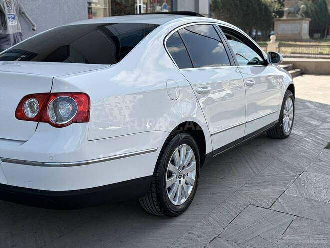 Volkswagen Passat 2010, 245,300 km - 1.8 l - Gəncə