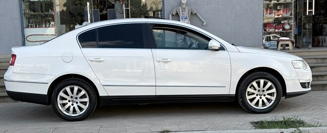Volkswagen Passat 2010, 245,300 km - 1.8 l - Gəncə