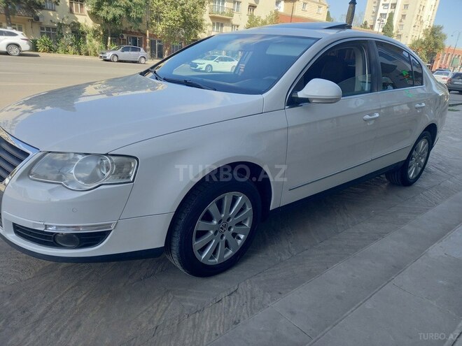 Volkswagen Passat 2010, 245,300 km - 1.8 l - Gəncə