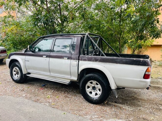 Mitsubishi L200 2004, 224,557 km - 2.5 л - Bakı