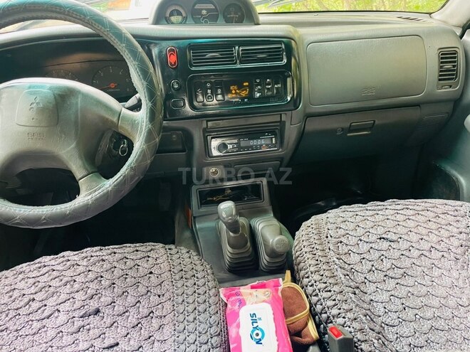 Mitsubishi L200 2004, 224,557 km - 2.5 л - Bakı