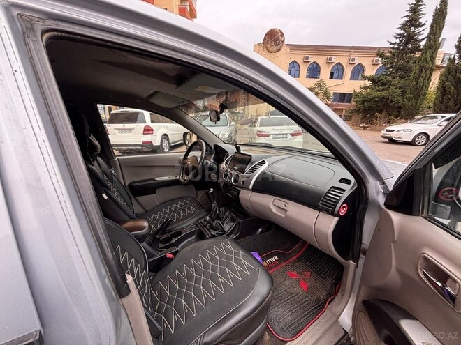 Mitsubishi L200 2014, 294,000 km - 2.5 л - Bakı