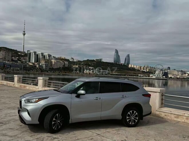 Toyota Highlander 2022, 69,900 km - 2.5 л - Bakı