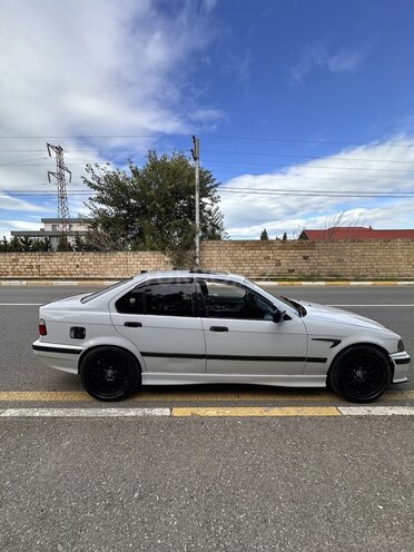 BMW 320 1992, 398,000 km - 2.0 l - Bakı